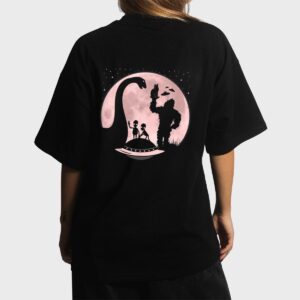 Bigfoot Loch Ness Monster Sasquatch Cat Ufo Funny Aliens Women T-Shirt