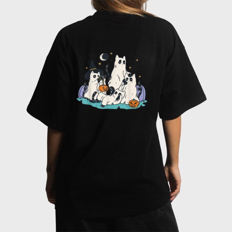 Cute Ghost Cats Cat Ghosts Funny Halloween Outfit Costumes Women T-Shirt